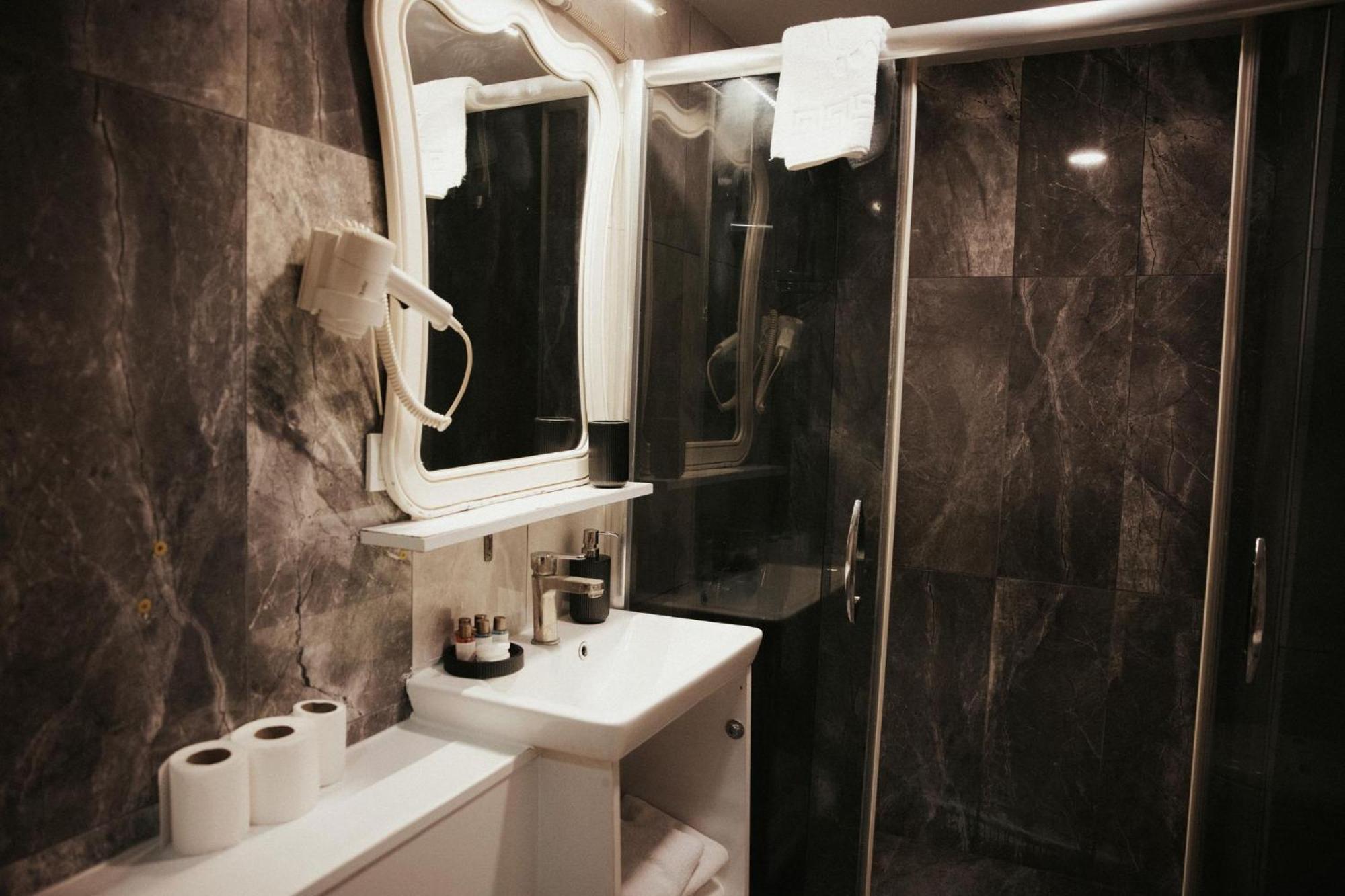 Grand Wonne Hotel Ankara Esterno foto